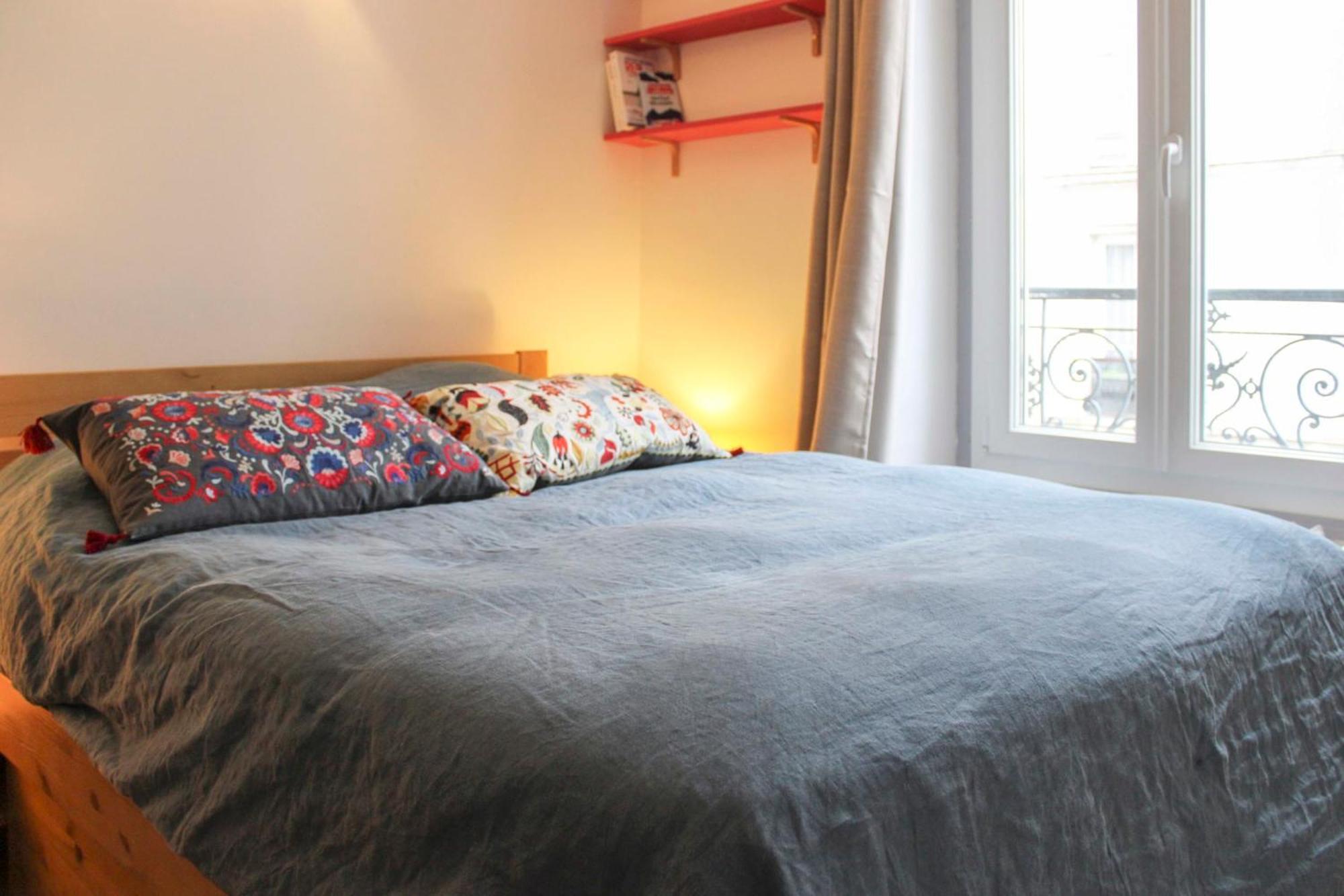 T2 With Wifi Near Station In Centre * Paris