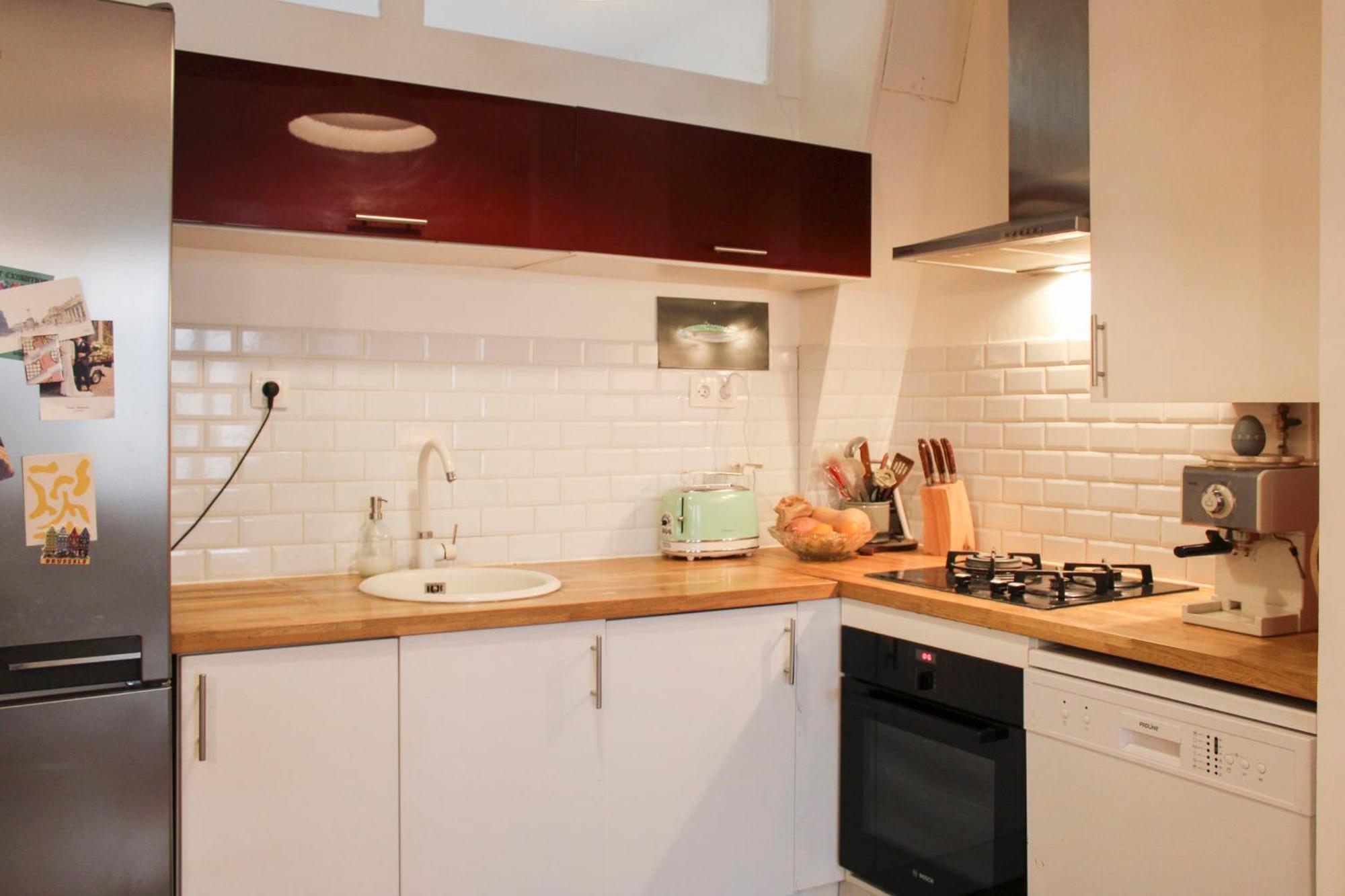 T2 With Wifi Near Station In Centre Apartment Paris